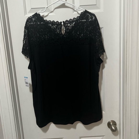 Simply Emma Blouse - Picture 2 of 4